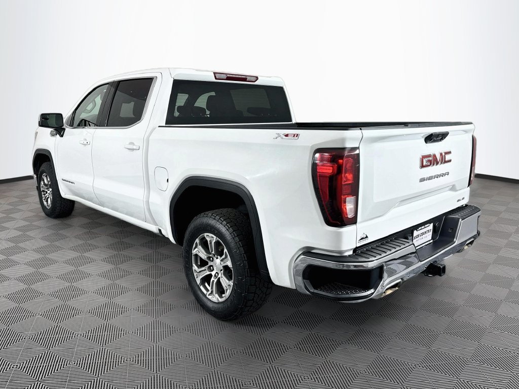 Used 2023 GMC Sierra 1500 SLE AWD/4WD image 5