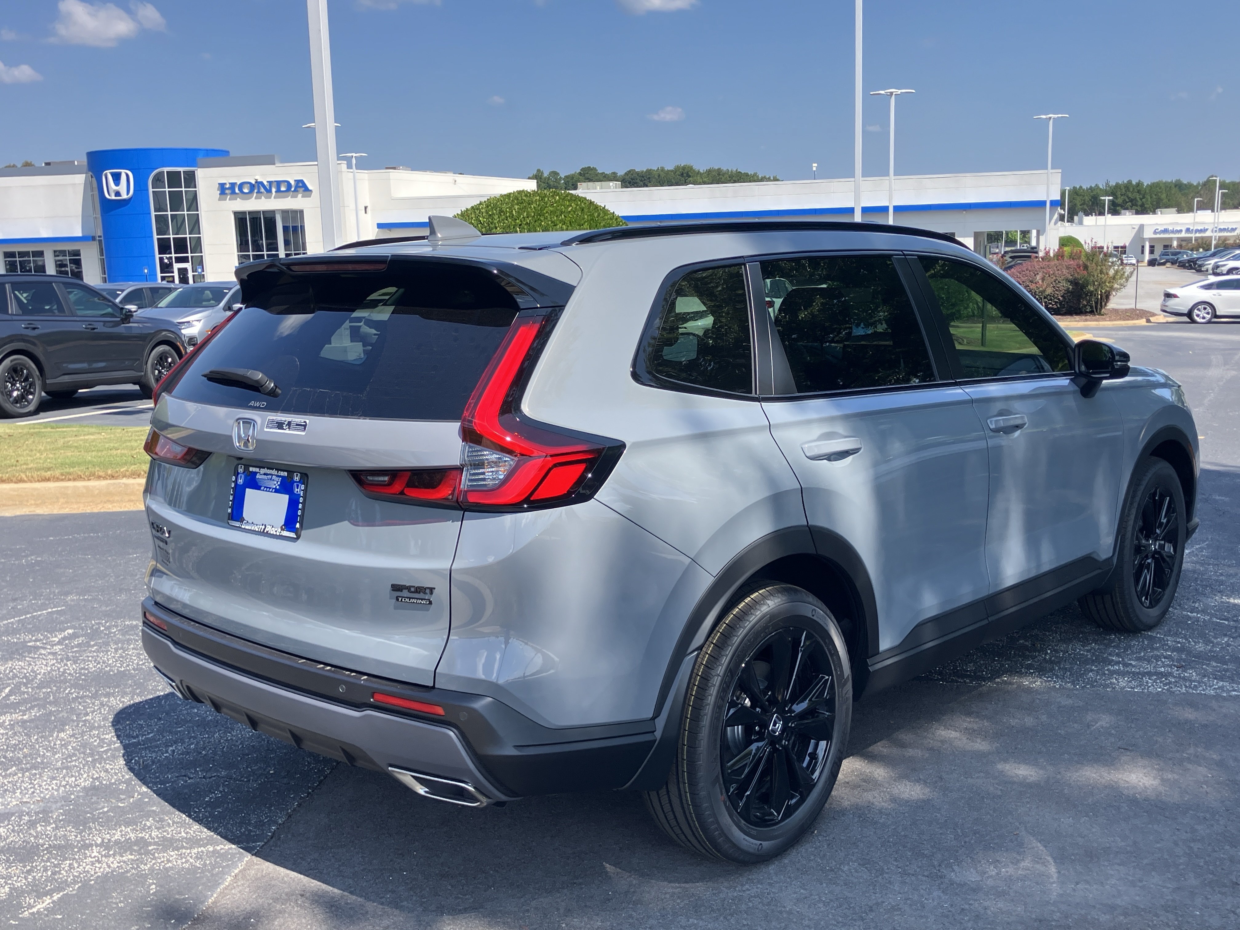 New 2027 Honda CR-V Sport Touring image 9