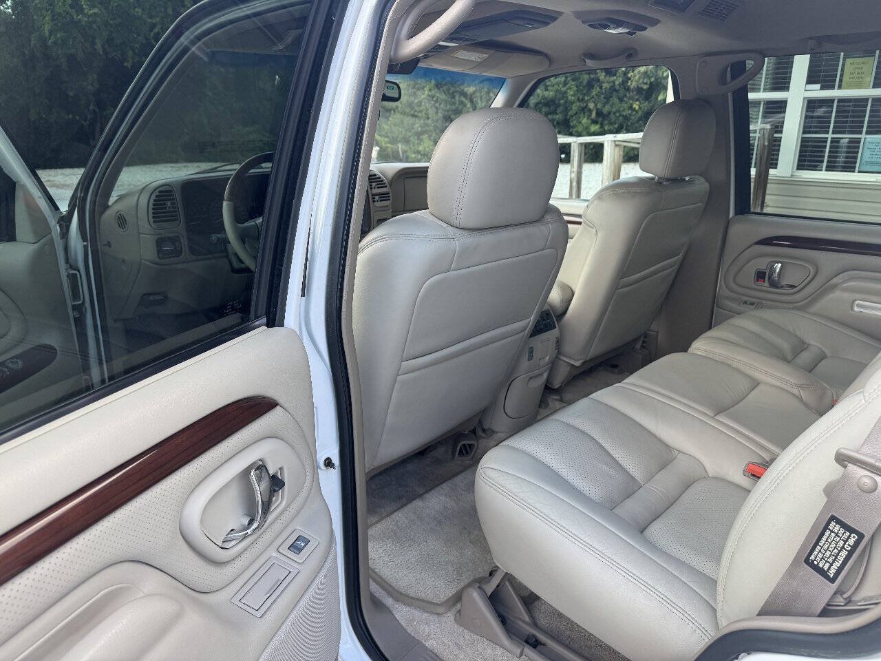 Used 1999 Cadillac Escalade 4WD image 13