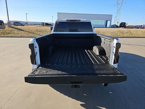 Used 2024 Chevrolet Silverado 2500 High Country w/ Z71 Off-Road Package AWD/4WD image 25