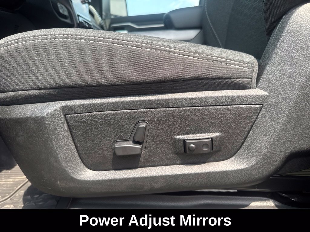 New 2026 RAM 3500 Big Horn AWD/4WD image 29