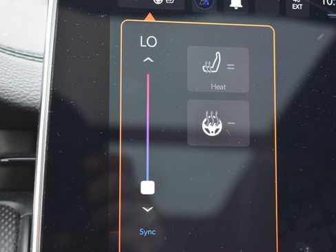 Used 2023 Jeep Compass Altitude w/ Sun and Sound Group image 35