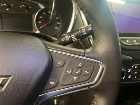 Used 2019 Chevrolet Equinox Premier FWD image 15