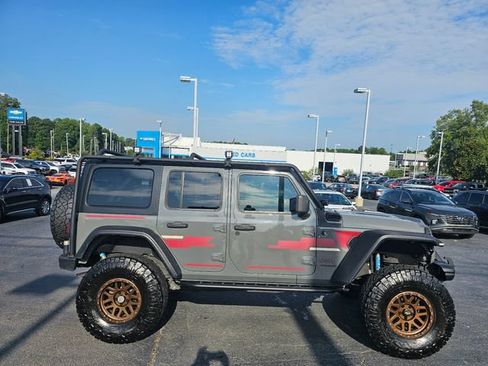 Used 2019 Jeep Wrangler Unlimited Rubicon AWD/4WD image 9