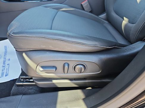 Certified 2023 Buick Encore GX Select w/ Safety Package II FWD image 33