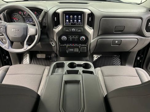 Used 2026 Chevrolet Silverado 1500 Custom Trail Boss w/ LPO, Dark Essentials Package image 33