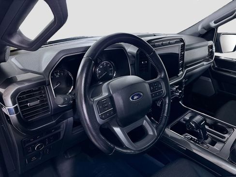 Certified 2022 Ford F150 XLT w/ Equipment Group 302A High image 9