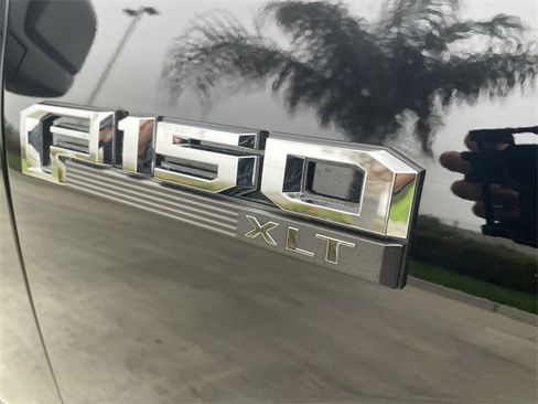 Used 2018 Ford F150 XLT w/ Equipment Group 302A Luxury image 30