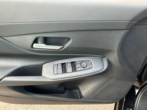 New 2026 Nissan Sentra SV w/ SV Convenience Package FWD image 17