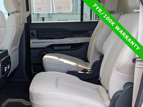 Certified 2023 Ford Expedition Max Platinum AWD/4WD image 15