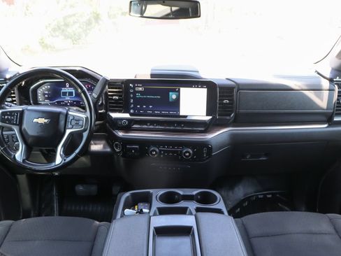 Used 2024 Chevrolet Silverado 3500 LT w/ Convenience Package AWD/4WD image 24
