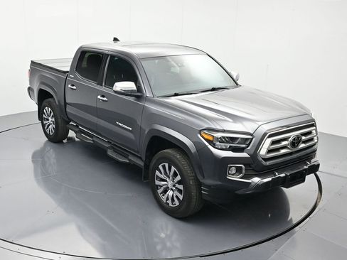 Used 2023 Toyota Tacoma Limited image 33
