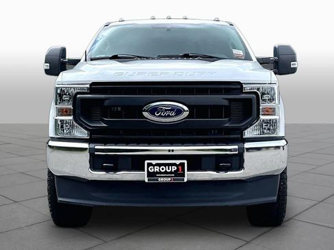 Certified 2022 Ford F250 XL w/ Power Equipment Group AWD/4WD image 4