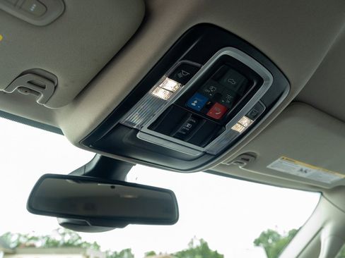 Used 2024 RAM 3500 Laramie image 24