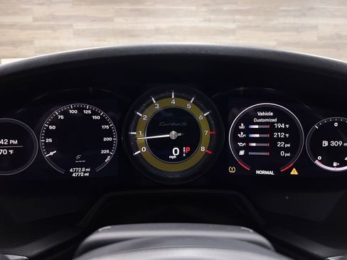 Used 2021 Porsche 911 Turbo S image 32