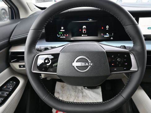 New 2025 Nissan Murano SL AWD/4WD image 17