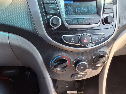 Used 2016 Hyundai Accent SE w/ Option Group 03 FWD image 24