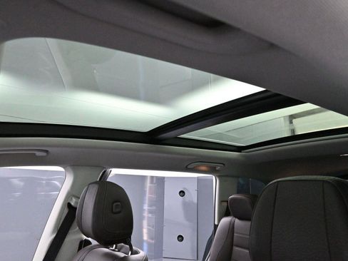 Used 2023 Mercedes-Benz GLS 450 4MATIC image 32