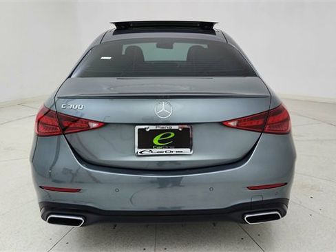 Used 2023 Mercedes-Benz C 300 Sedan image 5