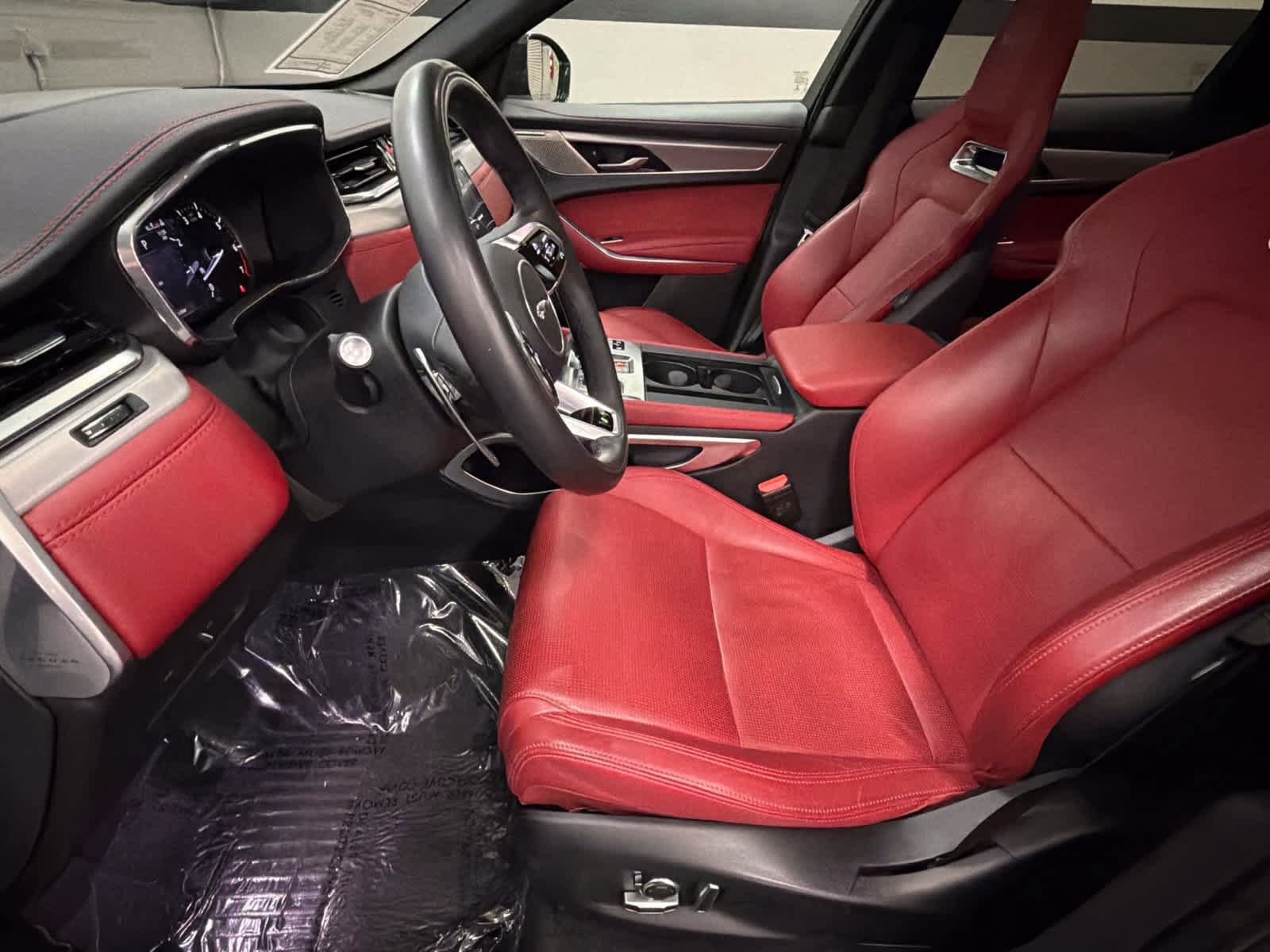 Used 2023 Jaguar F-PACE R-Dynamic S AWD/4WD image 23