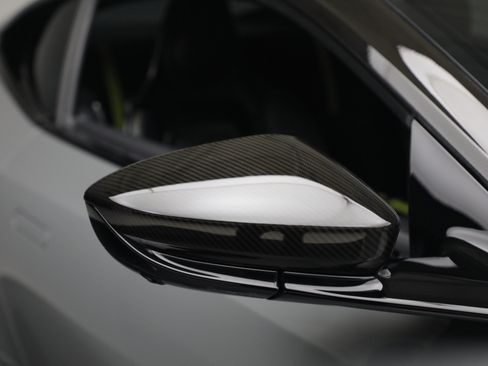 Used 2023 Aston Martin DBS Coupe RWD image 34