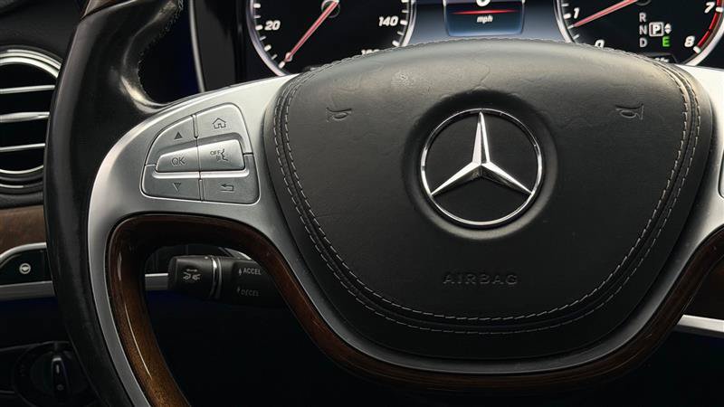 Used 2015 Mercedes-Benz S 550 4MATIC Sedan image 33