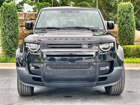 Used 2026 Land Rover Defender 110 S AWD/4WD image 8