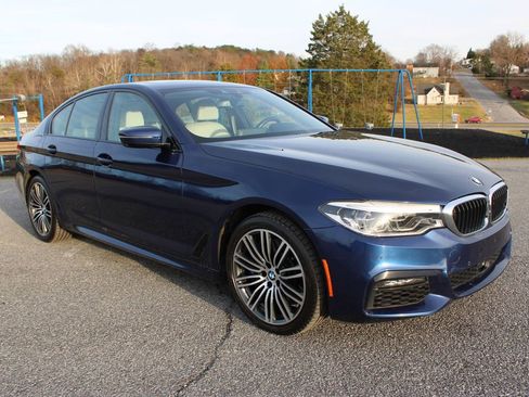 Used 2020 BMW 540i xDrive w/ Executive Package image 2