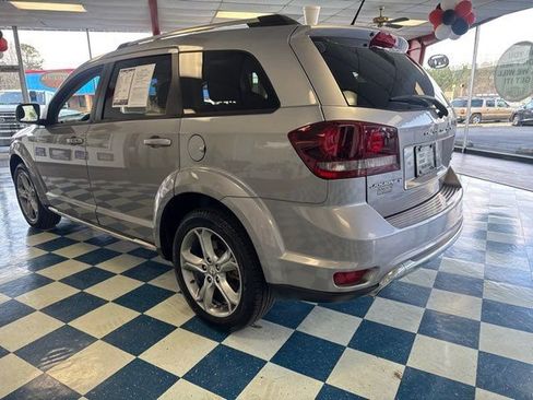 Used 2017 Dodge Journey Crossroad image 5