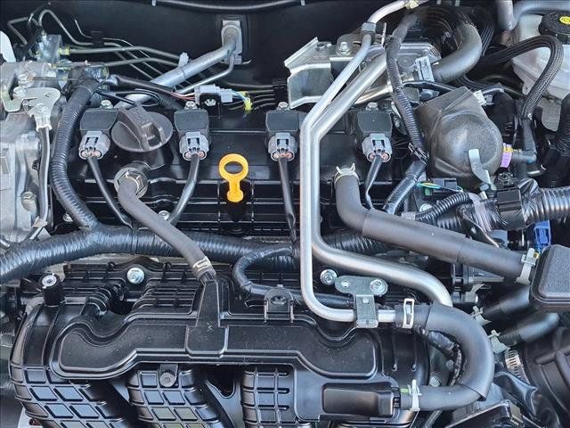 Used 2025 Nissan Altima 2.5 SV FWD image 21