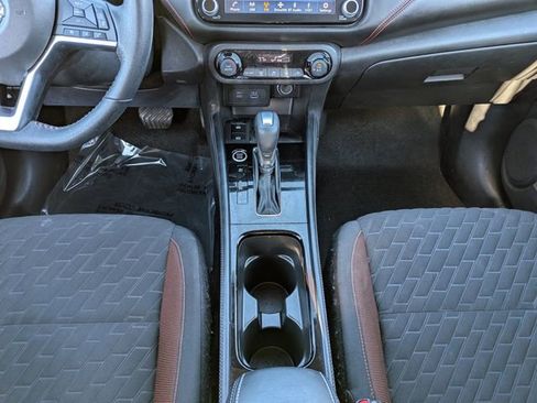 Used 2022 Nissan Kicks SR image 15