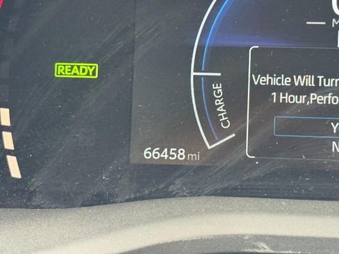 Used 2025 Toyota Camry LE FWD image 20