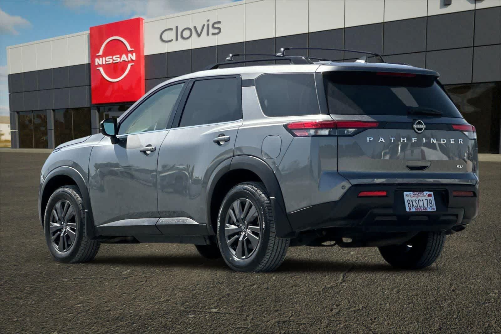 Certified 2022 Nissan Pathfinder SV FWD image 7