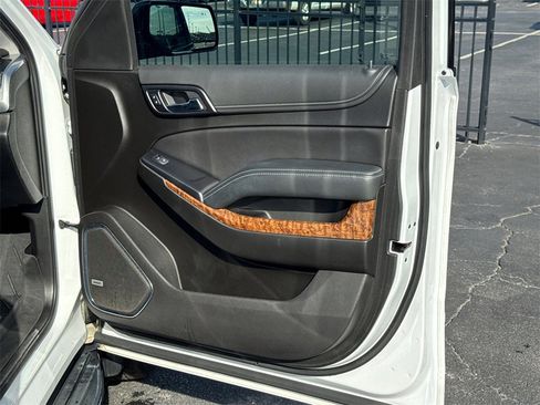 Used 2019 Chevrolet Tahoe Premier w/ RST 6.2L Performance Edition image 15