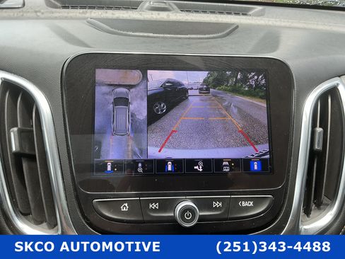 Used 2022 Chevrolet Equinox Premier FWD image 17