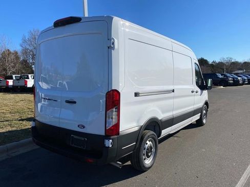 New 2026 Ford Transit 250 148 Medium Roof RWD image 28