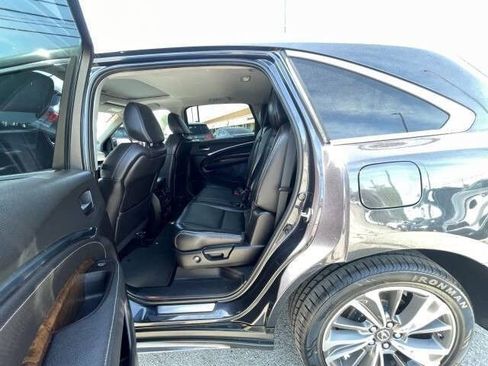 Used 2019 Acura MDX FWD w/ Technology Package image 12