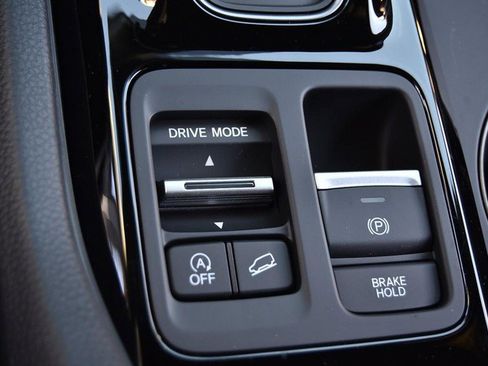 New 2025 Honda Pilot TrailSport image 21