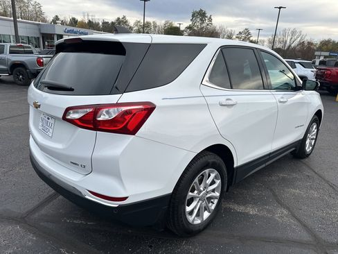 Used 2019 Chevrolet Equinox LT image 3