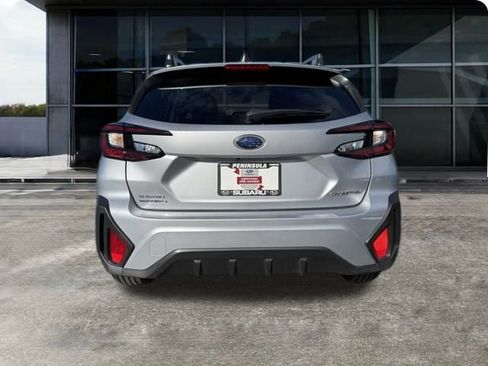 Certified 2024 Subaru Crosstrek 2.0i Premium image 8