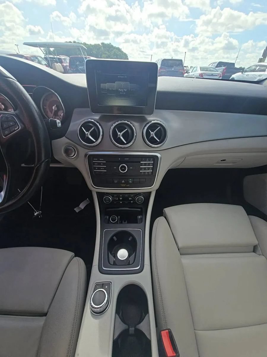Used 2016 Mercedes-Benz GLA 250 image 6