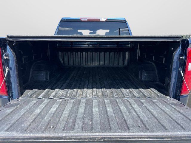 Used 2021 Chevrolet Silverado 1500 Custom w/ LPO, Dark Essentials Package AWD/4WD image 12