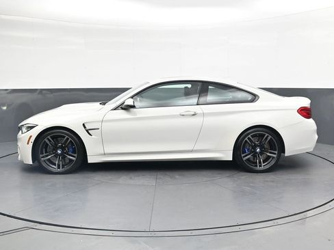 Used 2018 BMW M4 Coupe RWD image 7
