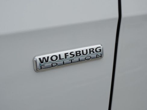 Used 2014 Volkswagen Passat 1.8T Wolfsburg Edition FWD image 13
