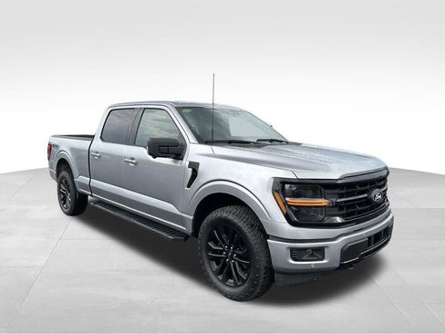 Used 2025 Ford F150 XLT w/ Equipment Group 302A MID AWD/4WD image 26