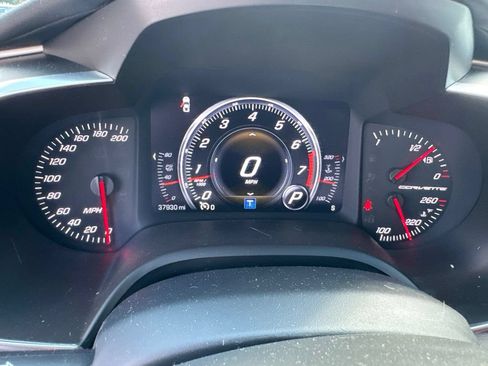 Used 2016 Chevrolet Corvette Stingray Coupe w/ 2LT Preferred Equipment Group RWD image 27
