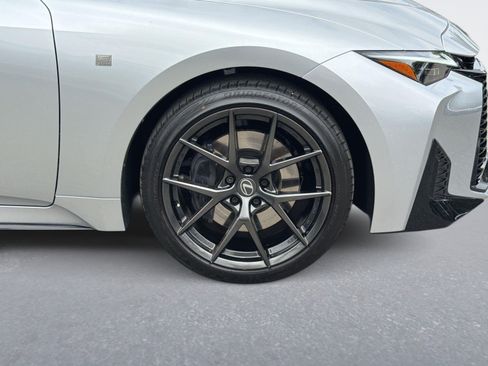 Used 2026 Lexus IS 350 F Sport w/ Accessory Package Z1 RWD image 34