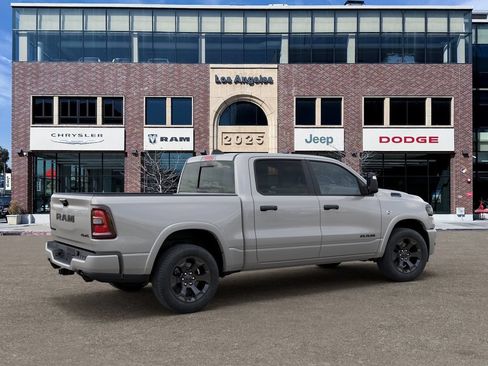 New 2026 RAM 1500 Big Horn AWD/4WD image 4