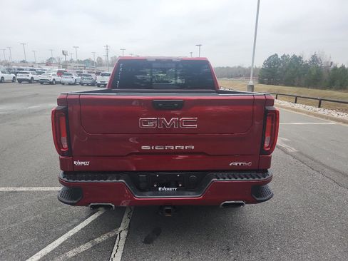 Certified 2025 GMC Sierra 1500 AT4 w/ AT4 Premium Package image 5