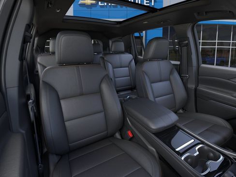 New 2026 Chevrolet Traverse High Country AWD/4WD image 16